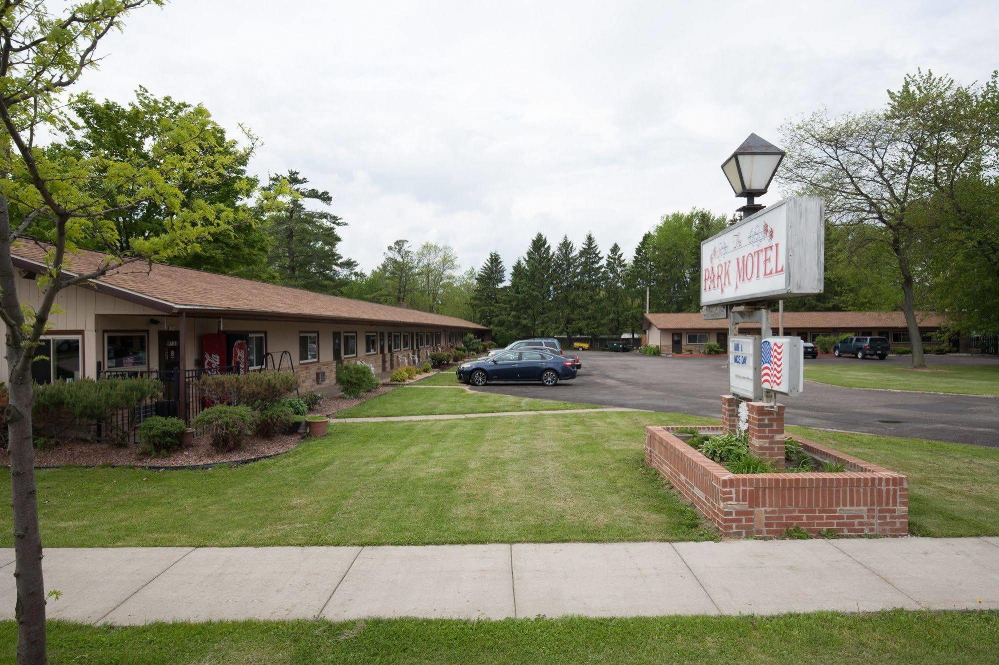 Park Motel Marshfield Eksteriør billede